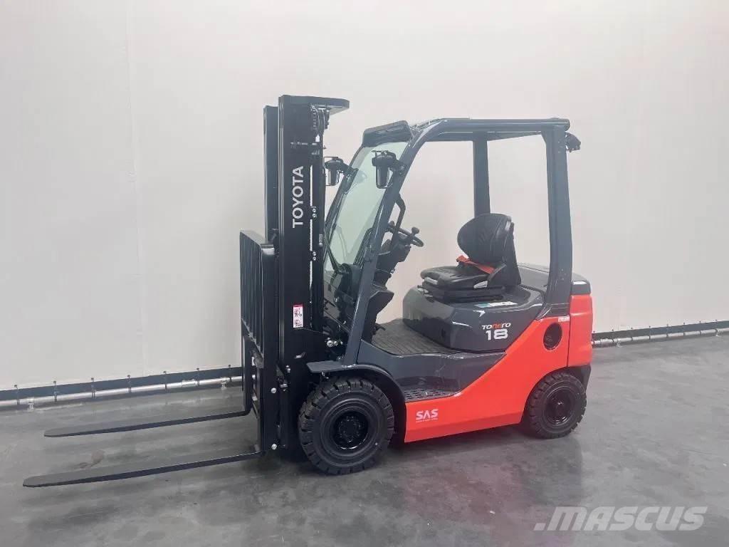 Toyota 42-8 FDF 18 Dieselmotviktstruckar