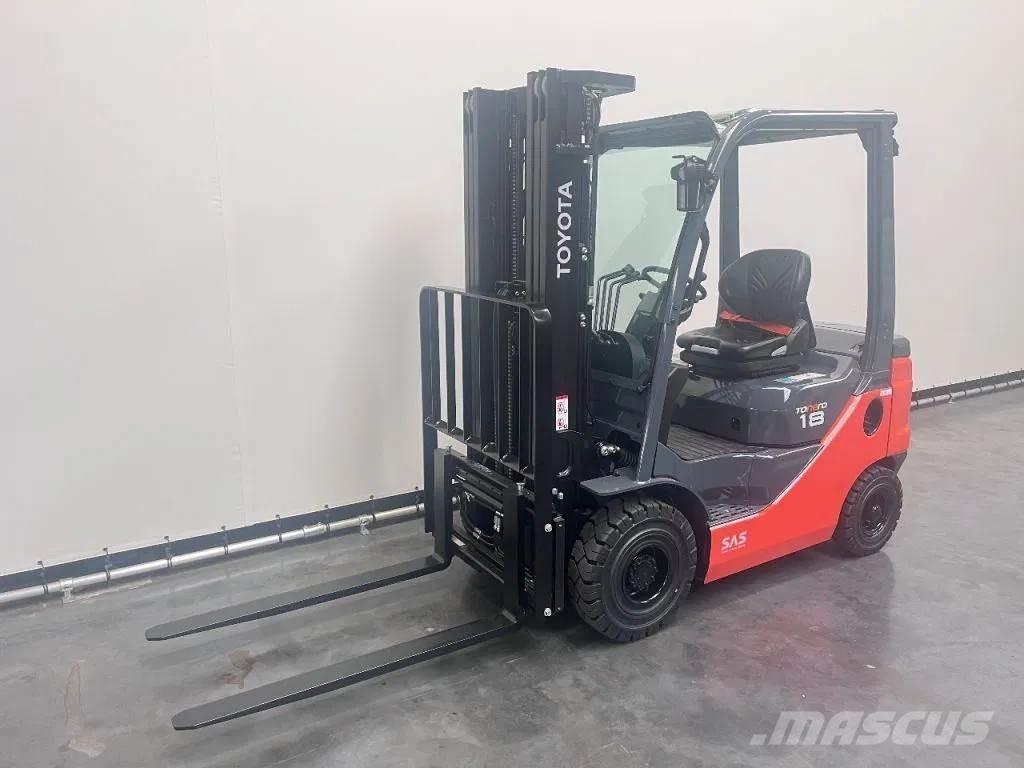 Toyota 42-8 FDF 18 Dieselmotviktstruckar