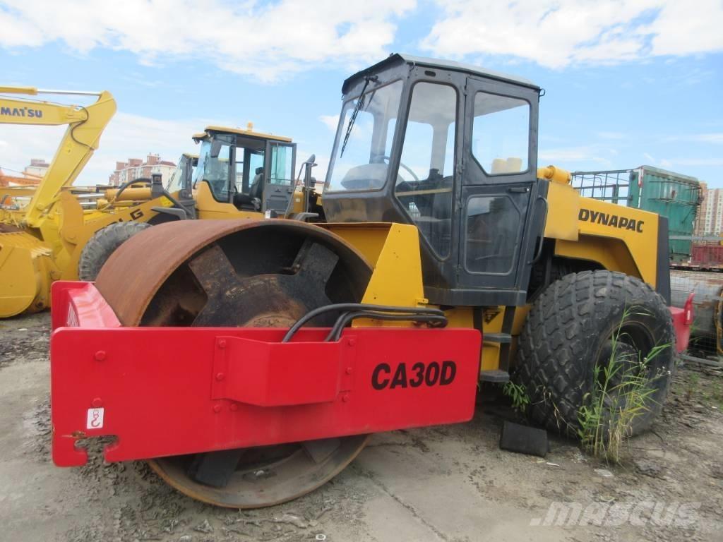 Dynapac CA 30 D Envalsvältar
