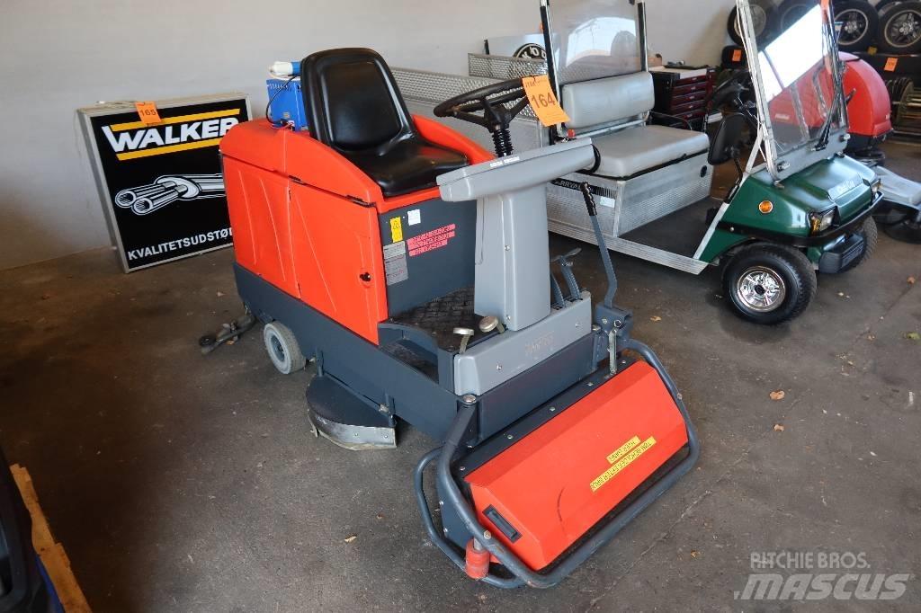 Hako B 910 Redskapsbärare