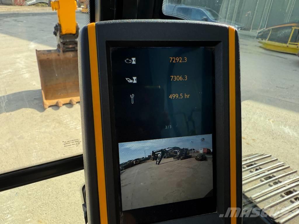JCB JS 220 LC Bandgrävare