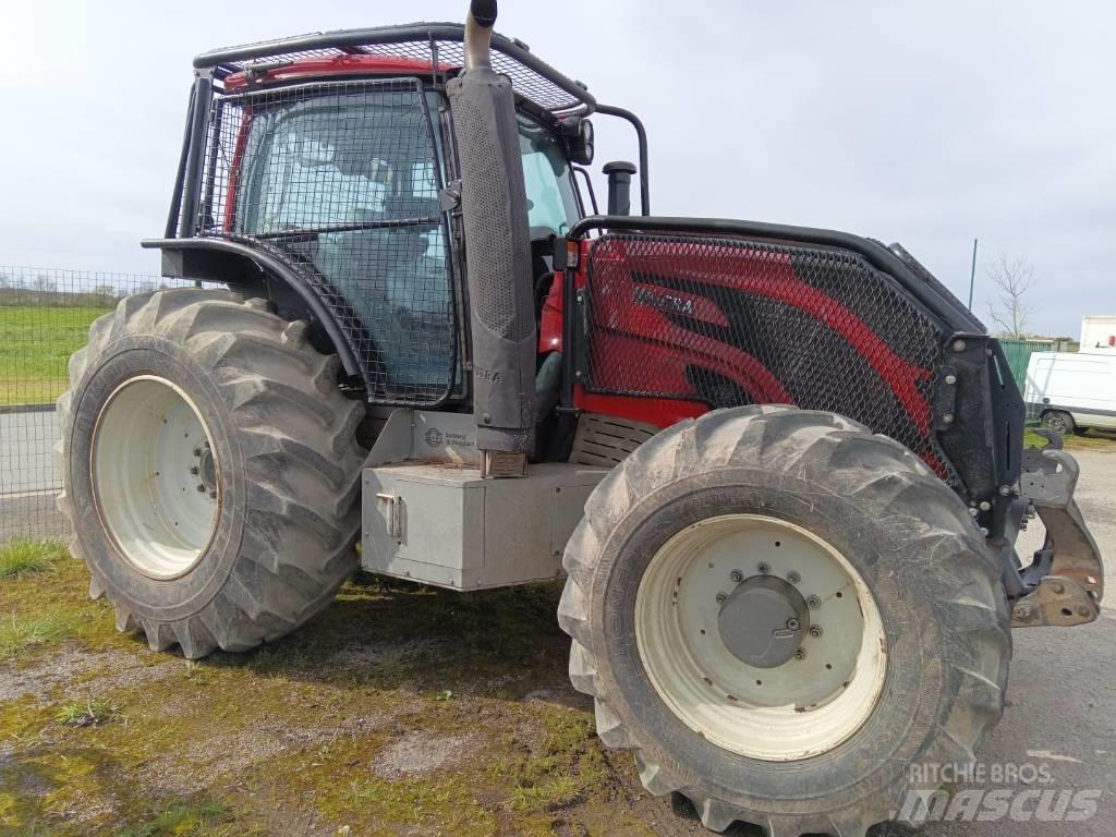 Valtra T 234 Direct Skogstraktorer