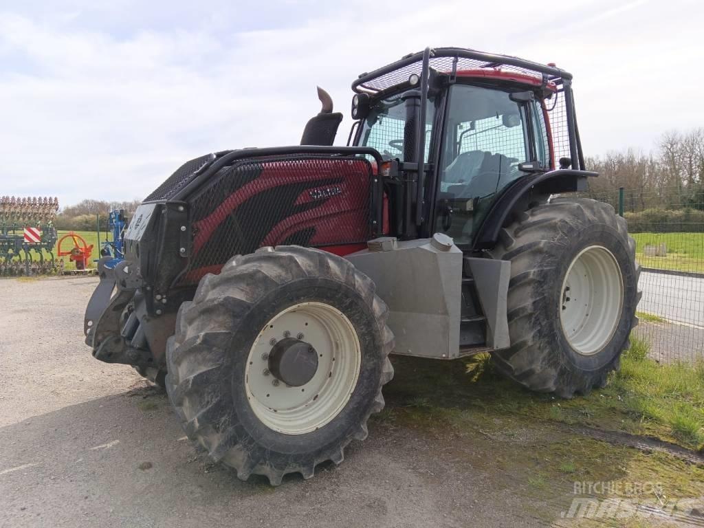 Valtra T 234 Direct Skogstraktorer