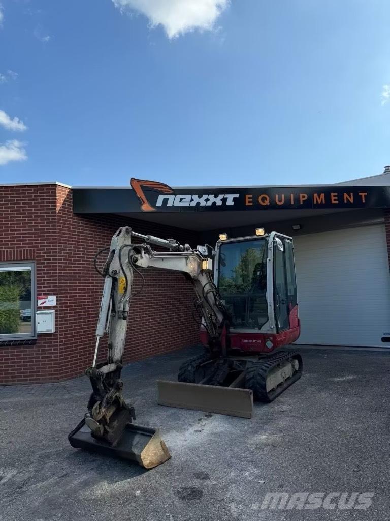 Takeuchi TB 230 Minigrävare < 7t