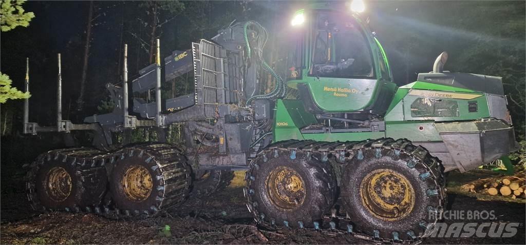 John Deere 1010G Skotare