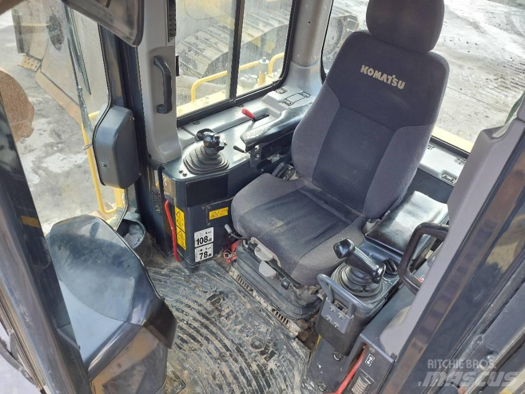 Komatsu D65PX-18 Bandschaktare