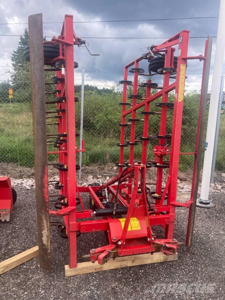 Väderstad HJ470 Harvar