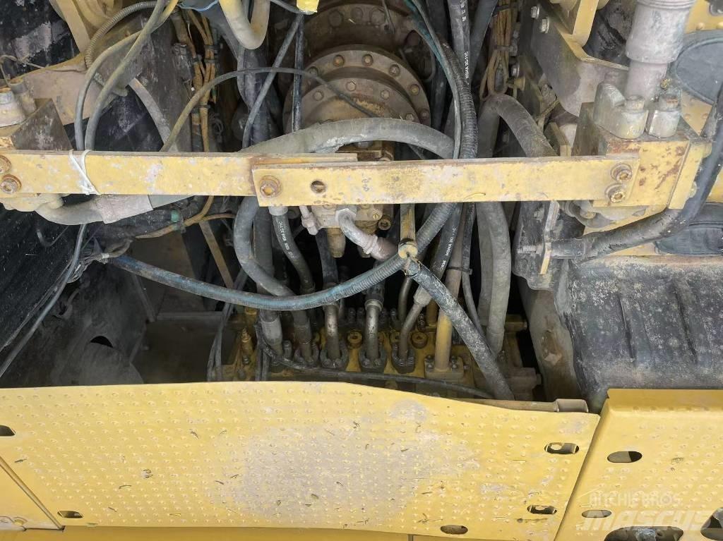 CAT 320GC Bandgrävare