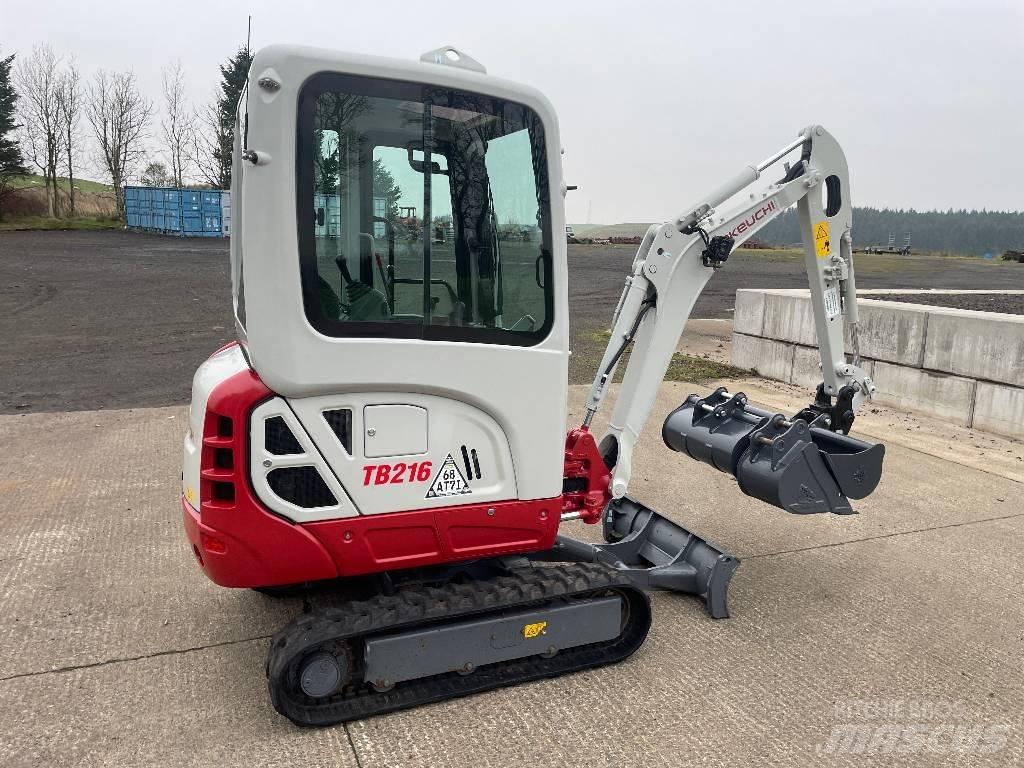 Takeuchi TB 216 Minigrävare < 7t