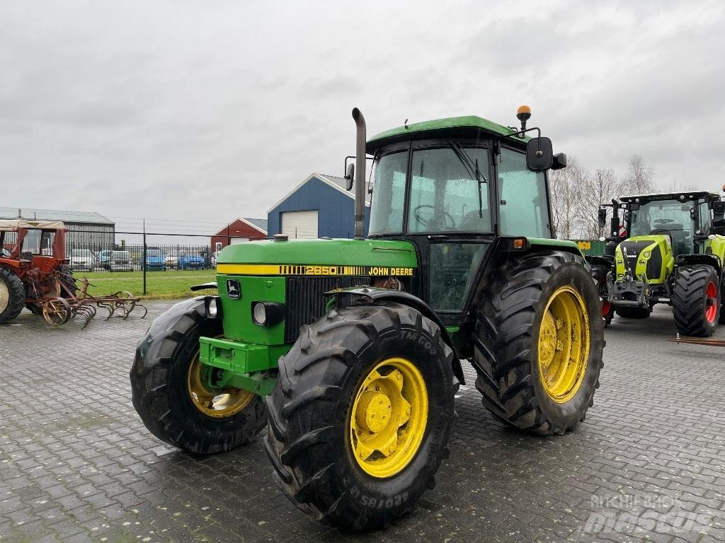 John Deere 2650 Traktorer