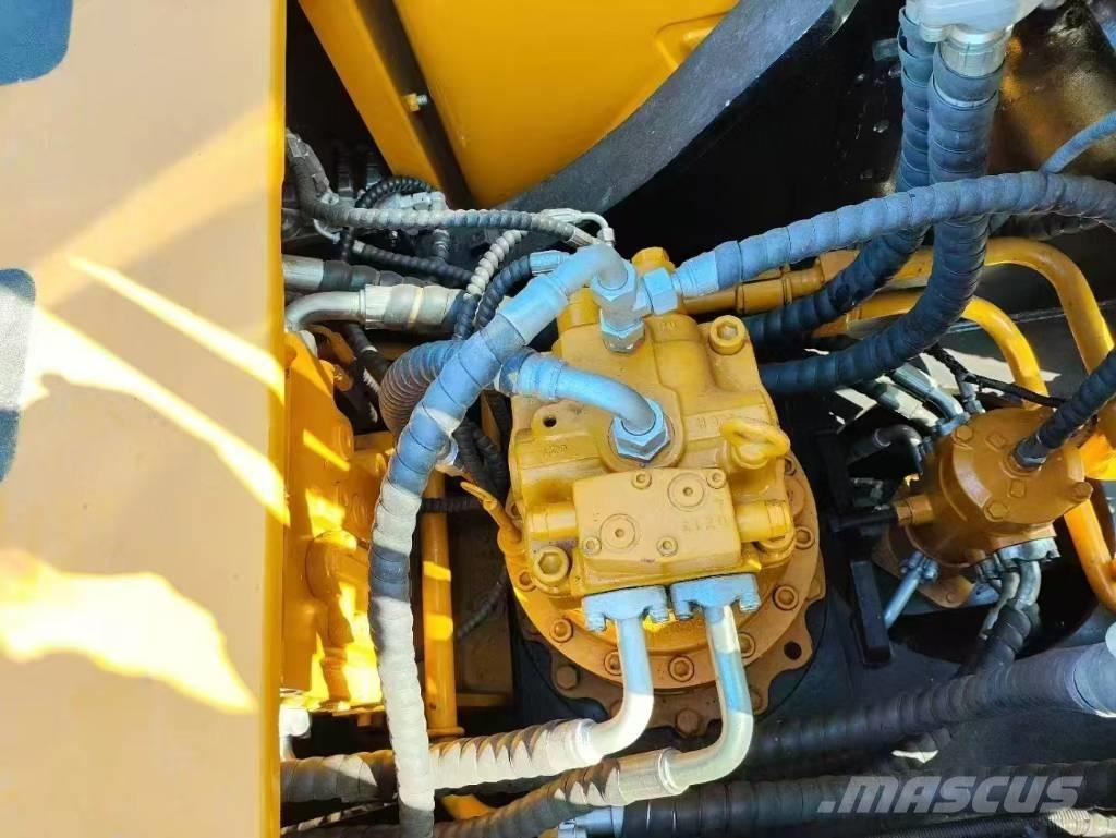 Sany SY215C Bandgrävare