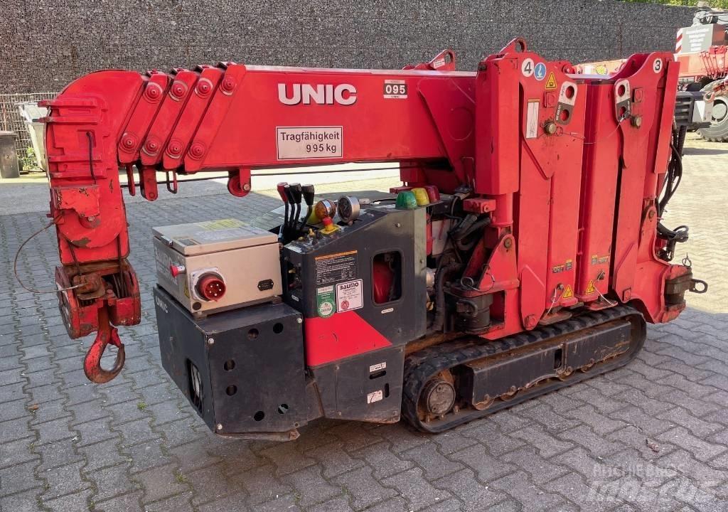 Unic URW-095 Bangående Kranar