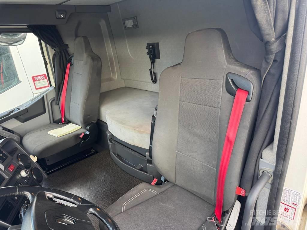Renault C 440 Flakbilar