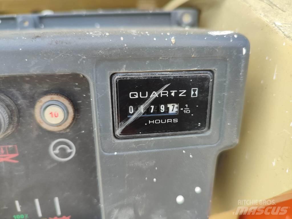 JLG 3246 ES Saxliftar