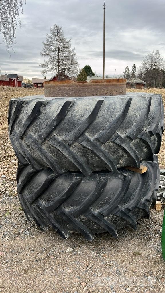 John Deere 4850 Traktorer