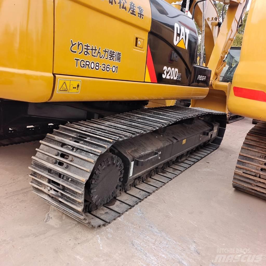 CAT 320DL Bandgrävare