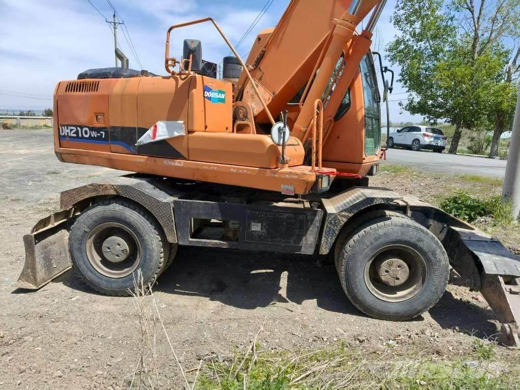 Doosan DH210W-7 Hjulgrävare