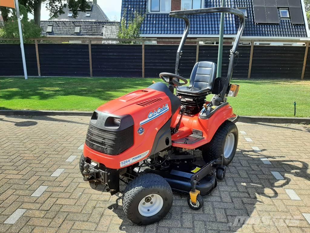 Cub Cadet 5264 Kompakttraktorer