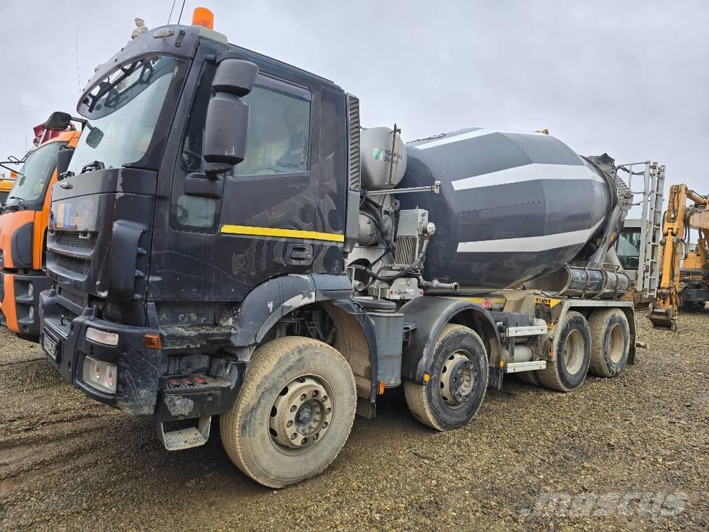 Iveco AD 340 T36 Betong-/bruksblandare