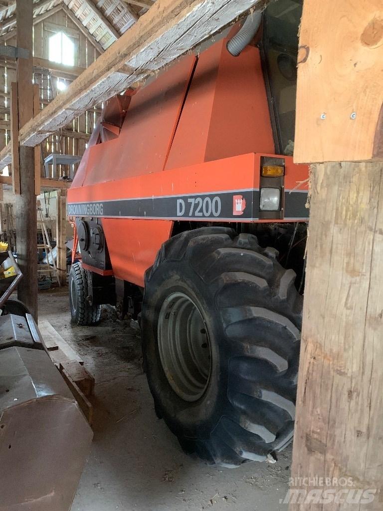 Dronningborg 7200 Skördetröskor