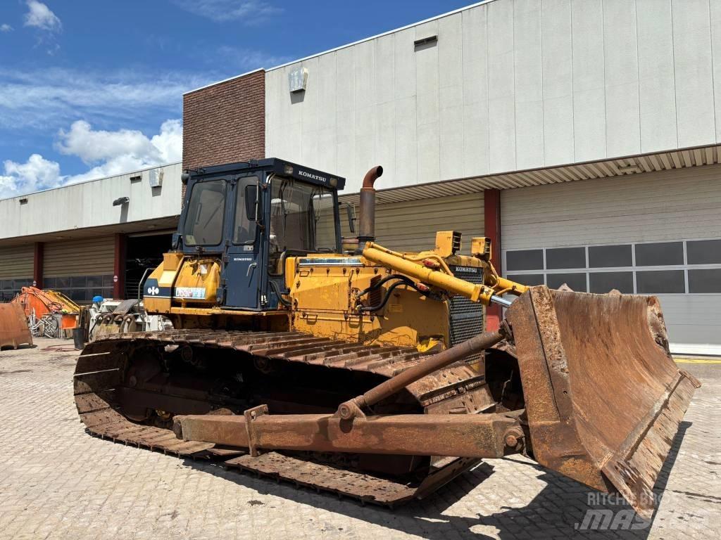 Komatsu D65PX-8 Bandschaktare