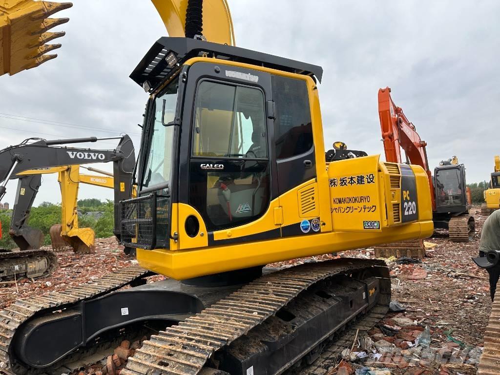 Komatsu PC 220-8M Bandgrävare