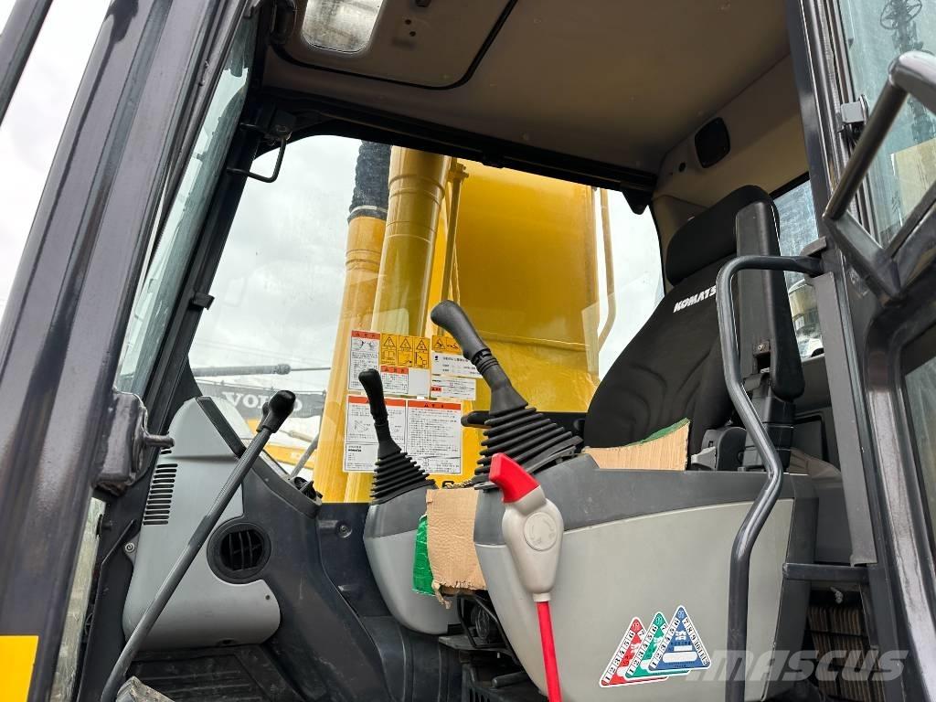 Komatsu PC 220-8M Bandgrävare