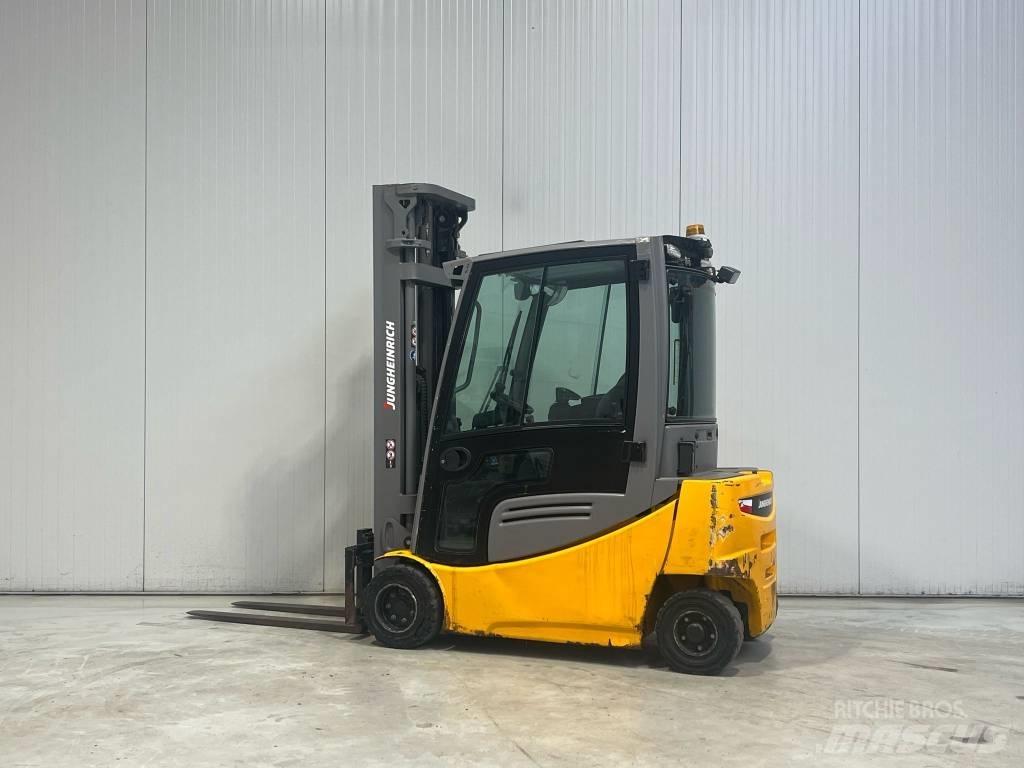 Jungheinrich EFG320 Elmotviktstruckar