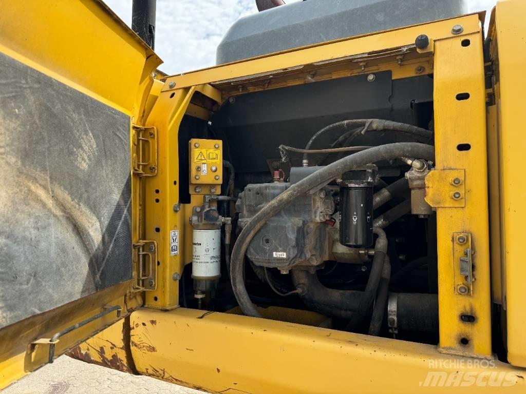 Komatsu PC 290 LC-8 Bandgrävare