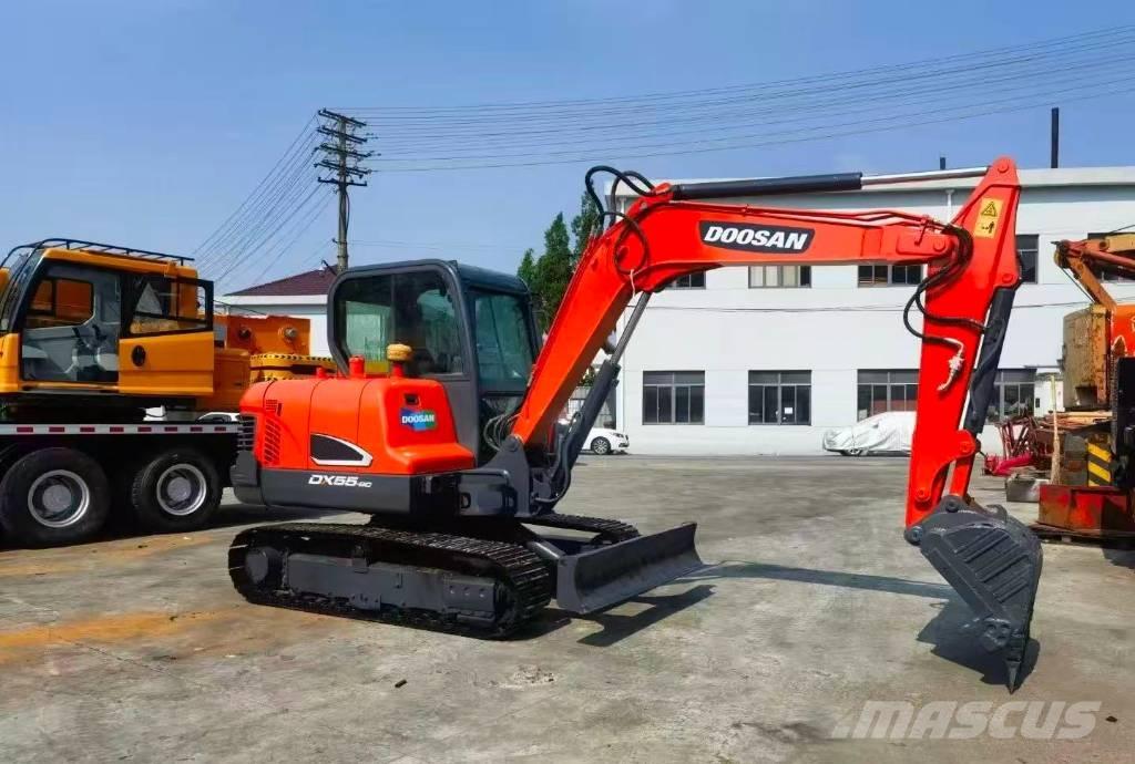 Doosan DH 55 Minigrävare < 7t