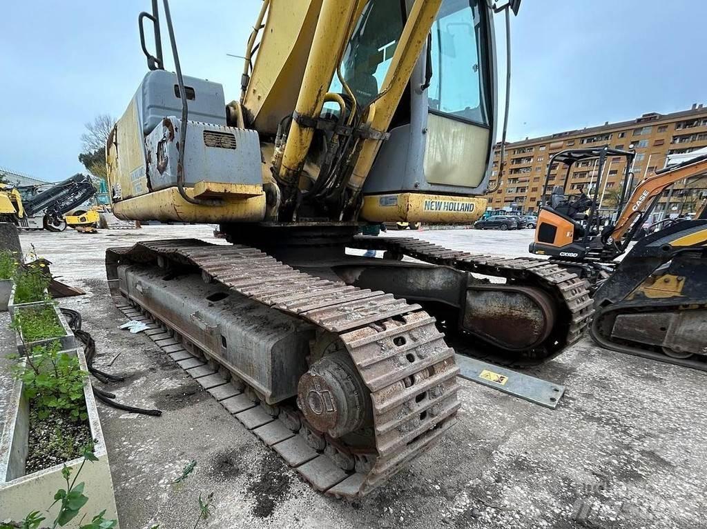 New Holland E215B Specialgrävmaskiner