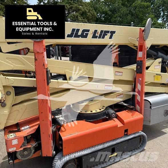 JLG X600AJ Bomliftar
