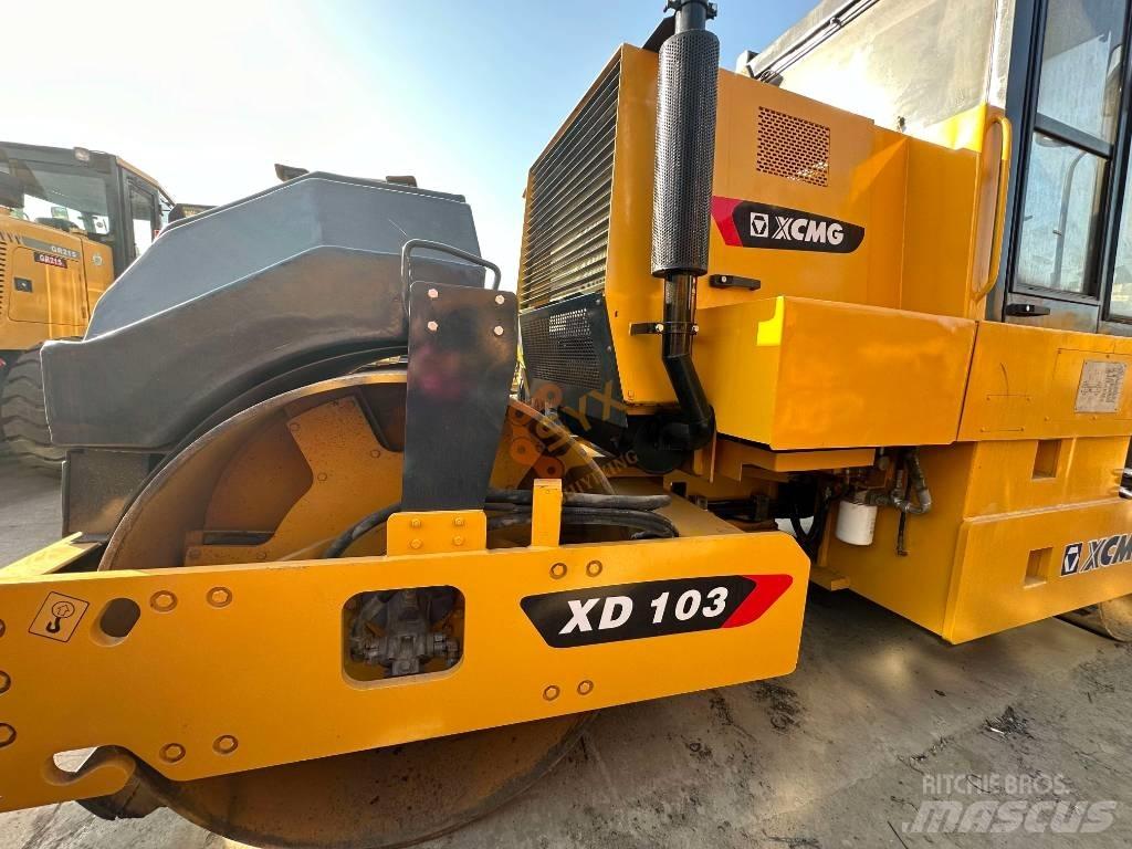XCMG XD 103 Tvåvalsvältar