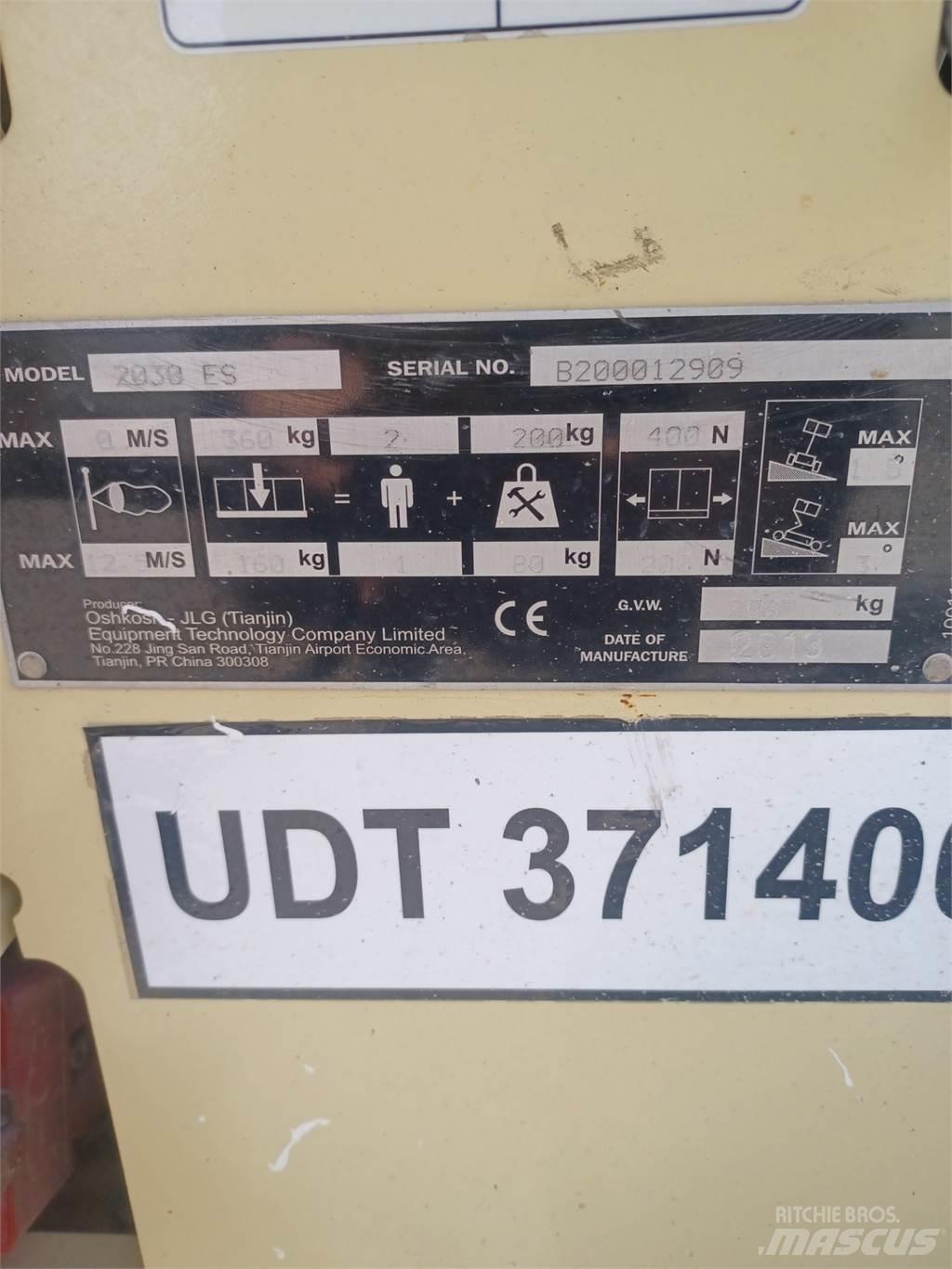 JLG 2030ES Saxliftar