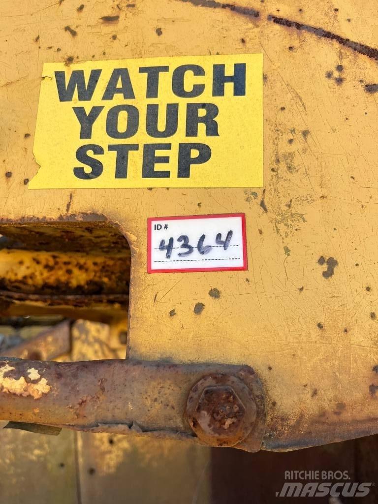 CAT D 8 L Bandschaktare