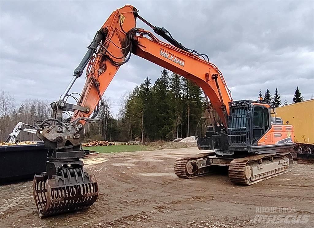 Doosan DX300 LC-5 Bandgrävare