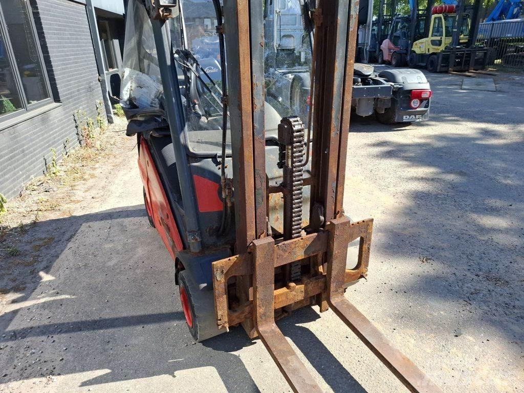 Linde H20T Gasolmotviktstruckar