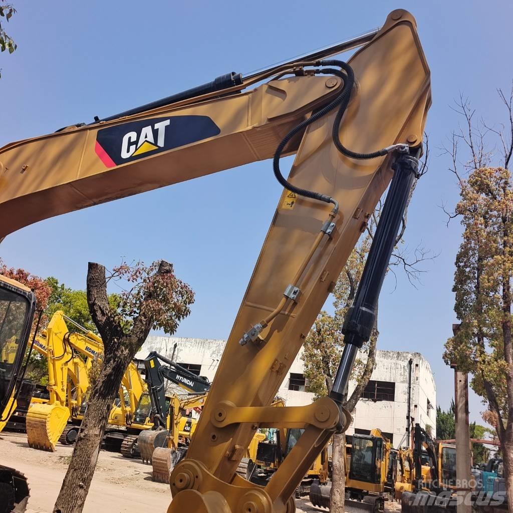 CAT 320 D Bandgrävare