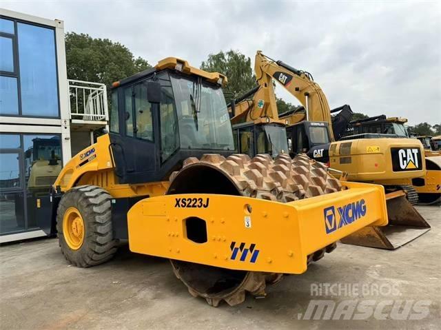 XCMG XS 223 J Envalsvältar