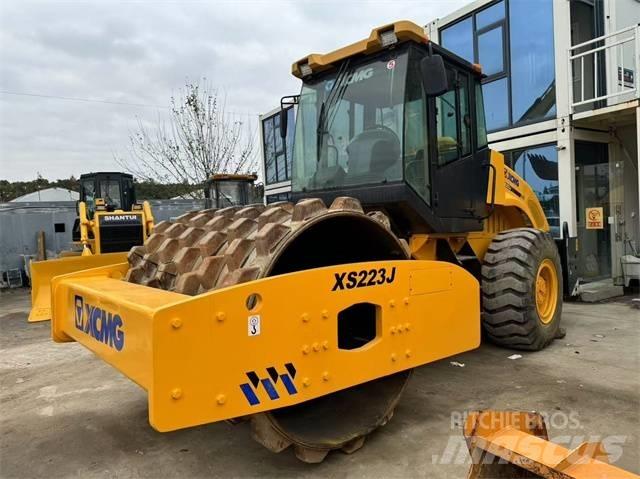 XCMG XS 223 J Envalsvältar