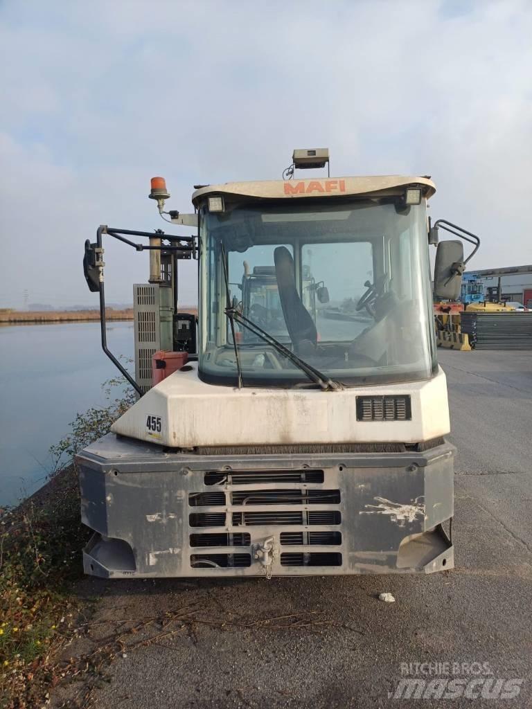 Mafi R336 Terminaltraktorer