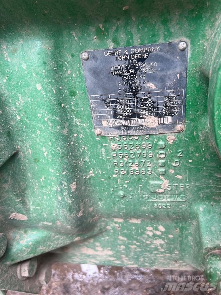 John Deere 8320R Traktorer