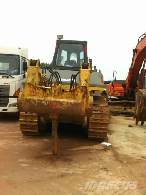 Komatsu d155a-3 Bandschaktare