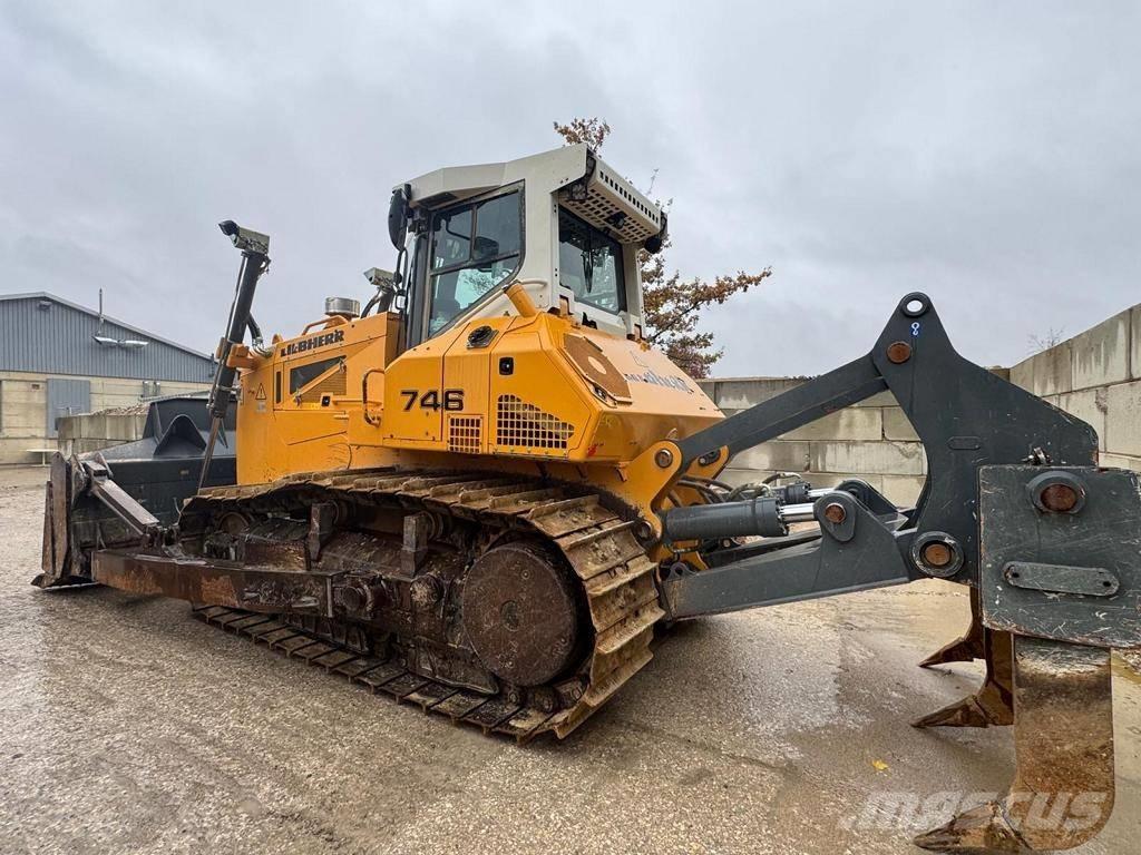 Liebherr PR 746 L Bandschaktare