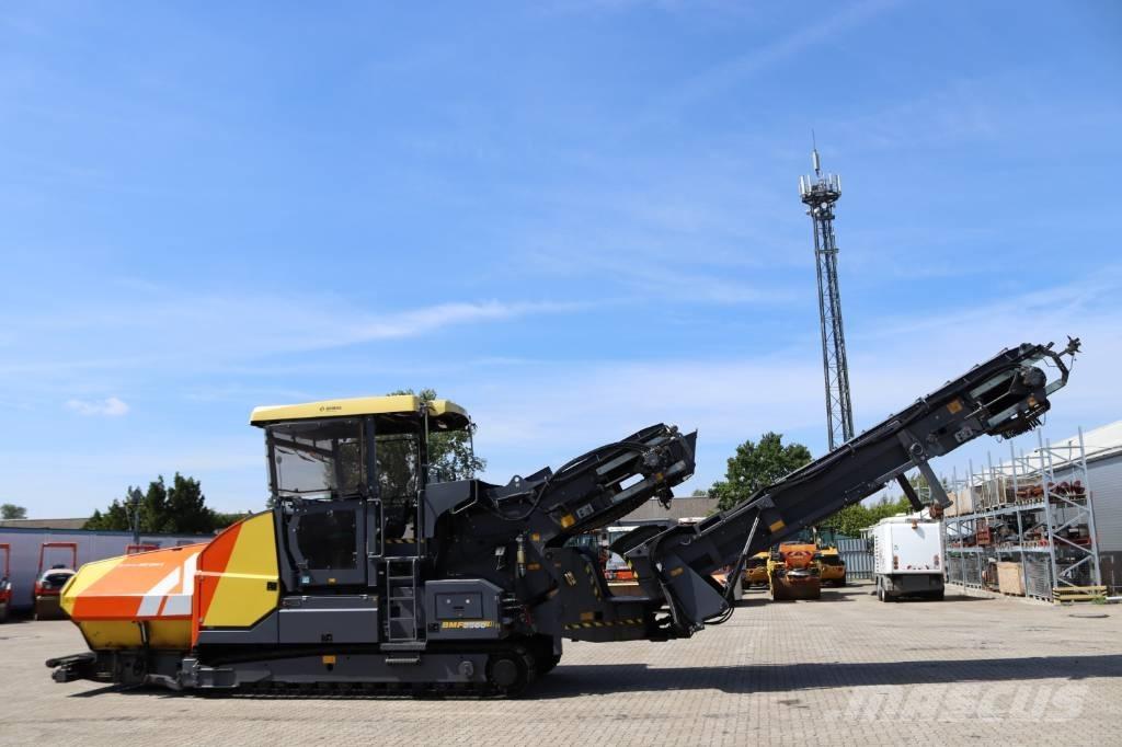 Bomag BMF 2500 S Asfaltsläggningsmaskiner