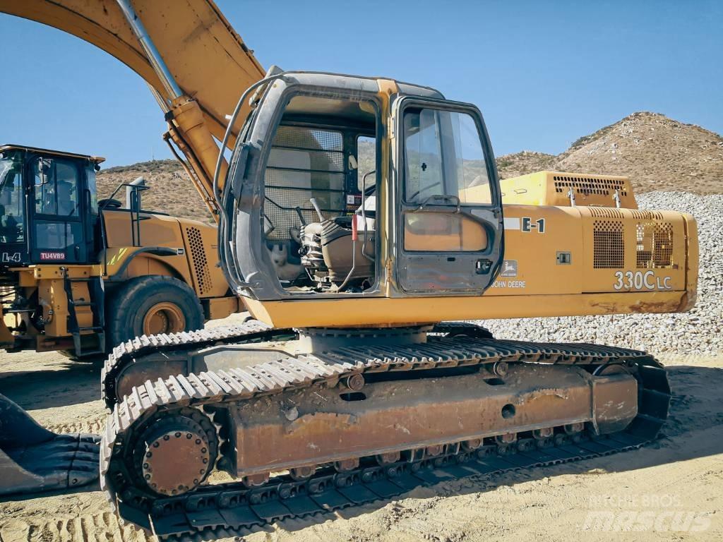 John Deere 330 CLC Bandgrävare