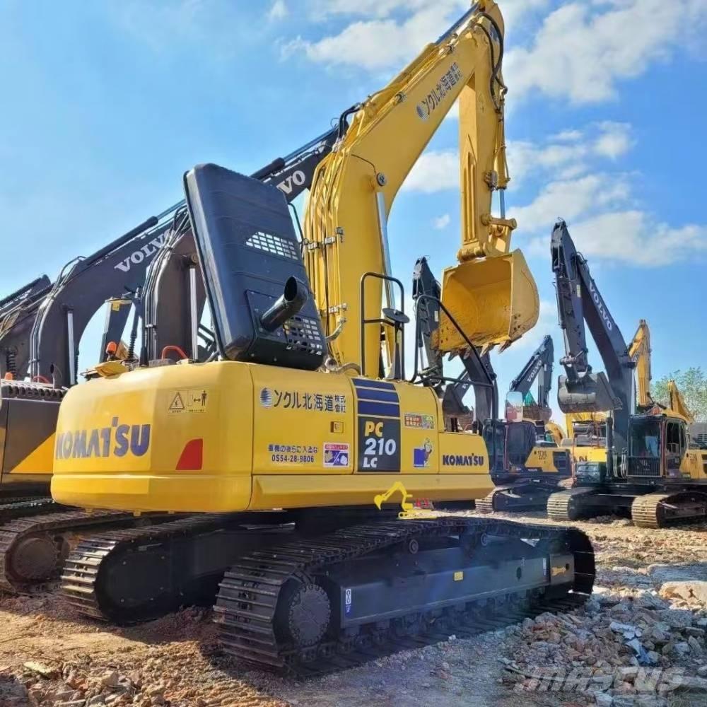Komatsu PC 210-8 Bandgrävare