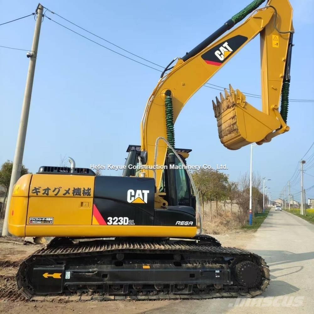 CAT 323gc Bandgrävare