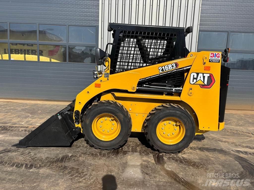 CAT 216B3 Hjullastare