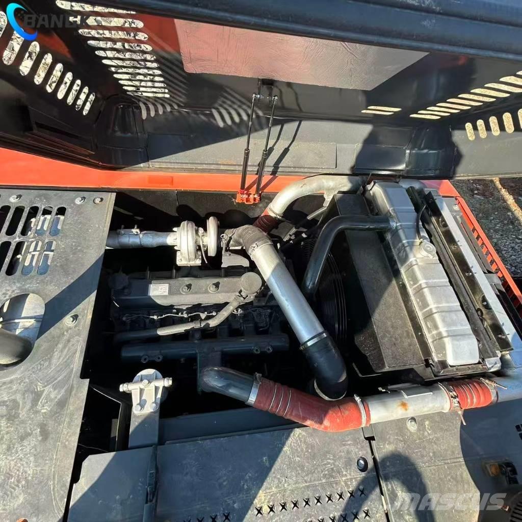 Doosan DX 225 LCA Bandgrävare